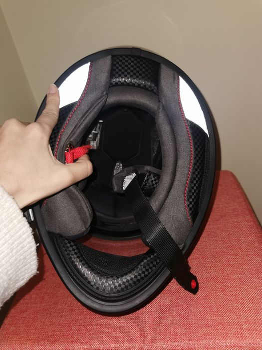 Capacete 130R Kashima Carbon - tamanho S