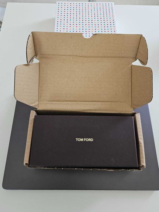 Óculos de Sol TOM FORD FT1022 ROSCO 20E - Novos
