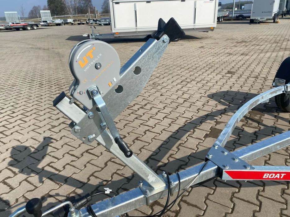 Temared Dostawa Przyczepka Podłodziowa Dmc750kg Łódź Do 4,3M