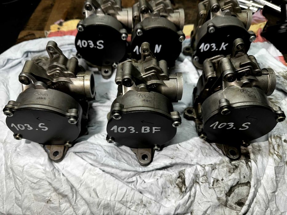 Pompy olejowe audi 3,0 tdi  , 103 S,N,K,BF