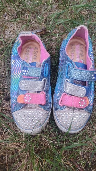 Дитячі  кросовки