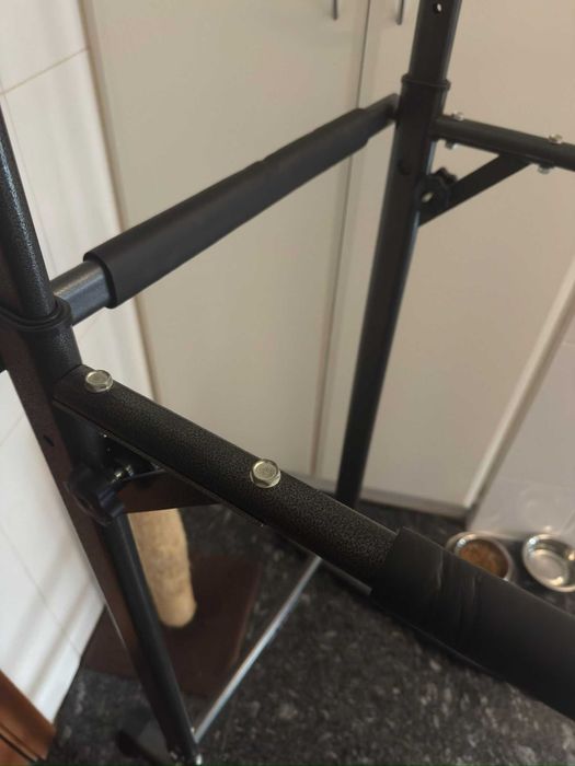 Pull-up Bar463362612716513282