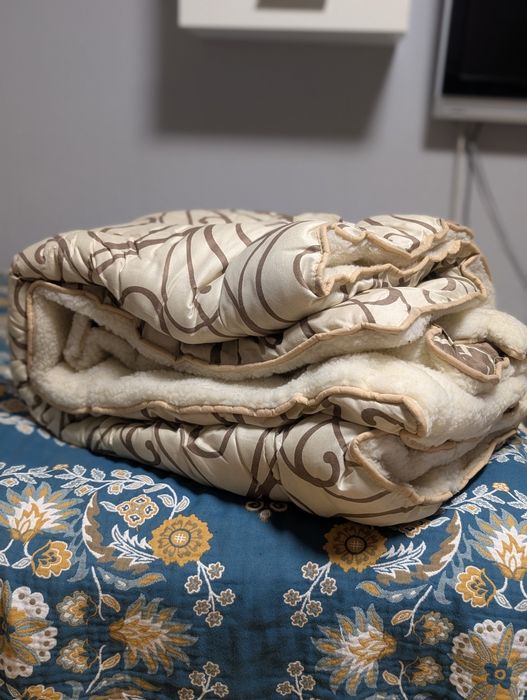 Ковдра відкрита овеча вовна