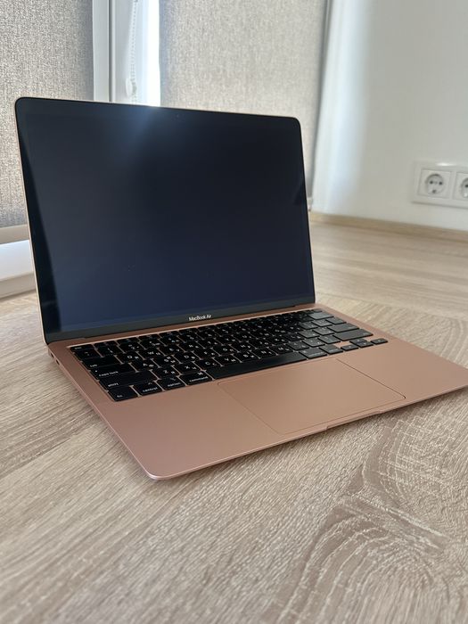 MacBook Air 2020 13" i5/8gb/512ssd Gold