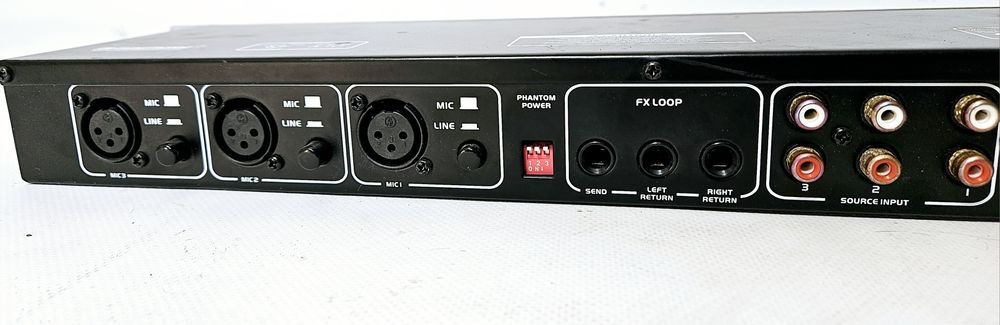 Omnitronic EM-260 liniowy mikser mikrofonowy