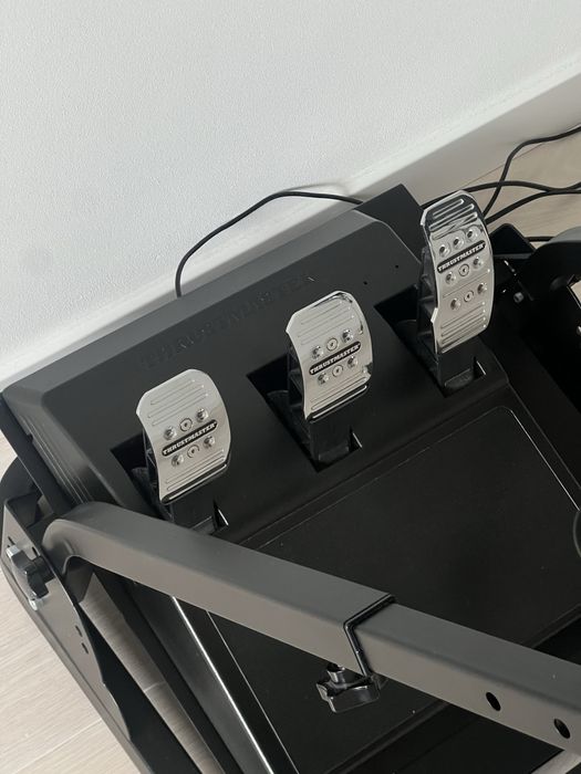 Kierownica Thrustmaster t300 ferrari alcantara edition