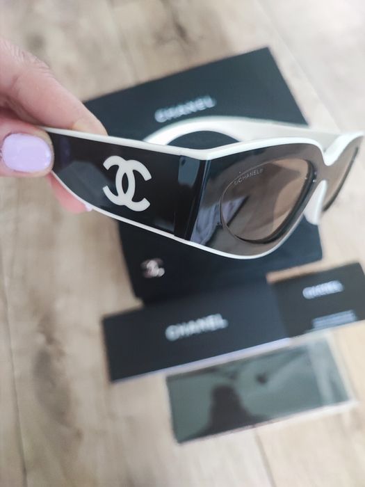 Oryginalne okulary przeciwsłoneczne Chanel Nowe