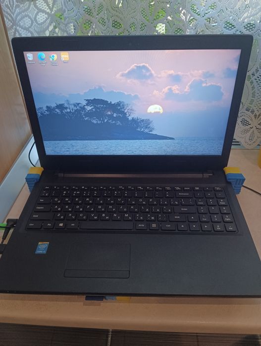 Lenovo ideapad 100