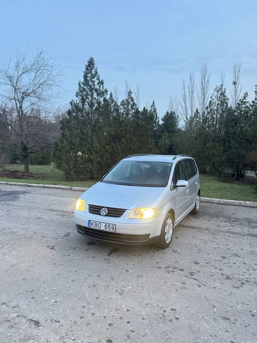 Volkswagen Touran 1,9tdi 2007р механіка 6ст дизель в ідеальному стані