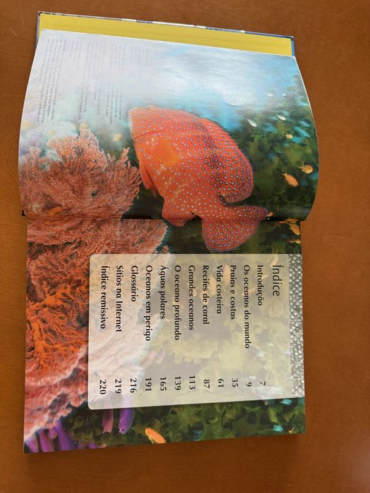 Livro Vida nos oceanos