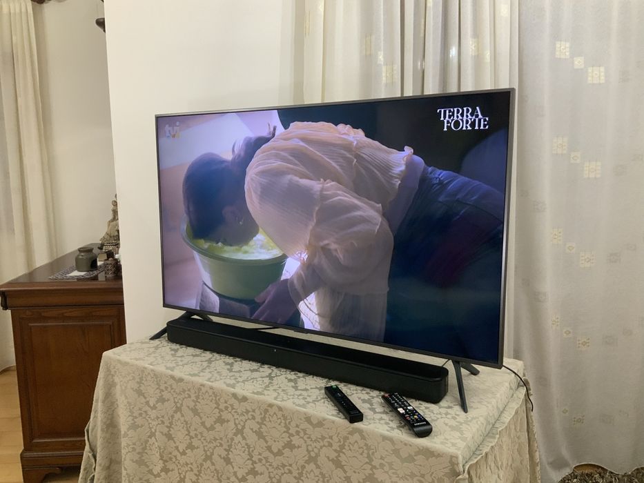 TV SAMSUNG  50'' - 4K Ultra HD - Smart TV   +  SOUND BAR SONY HT-SF150