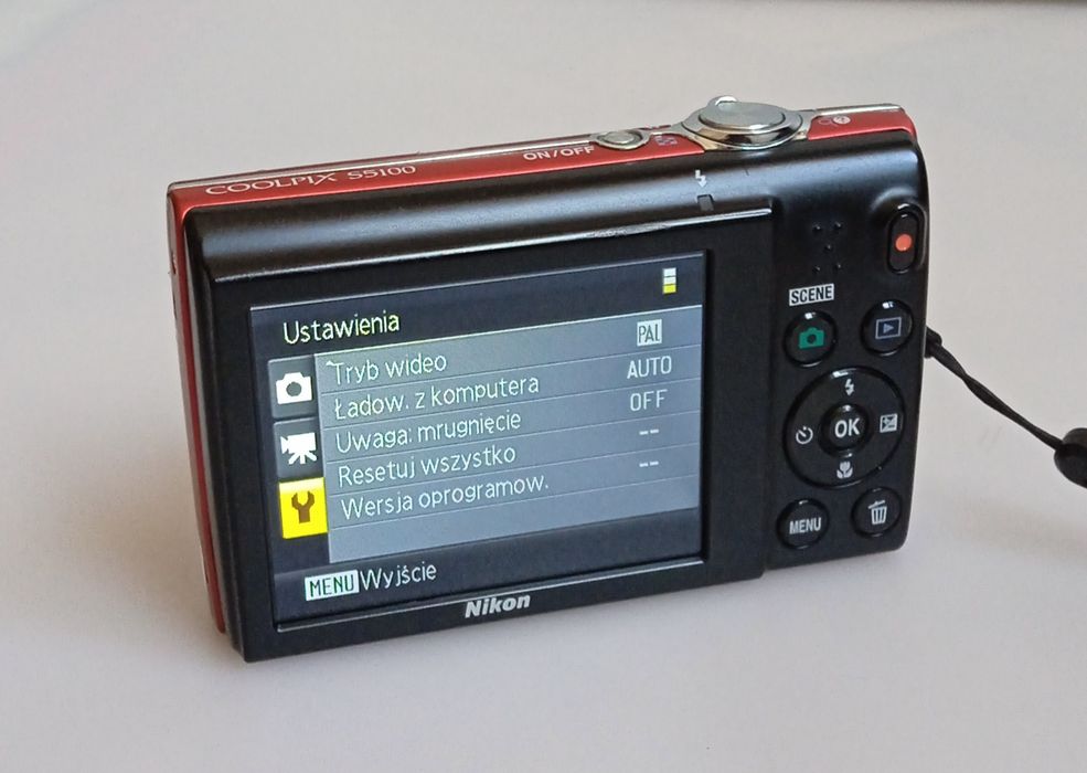 Nikon Coolpix S 5100