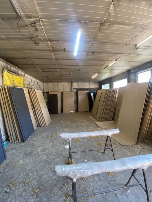 Двері для цехів, складів. ангарів