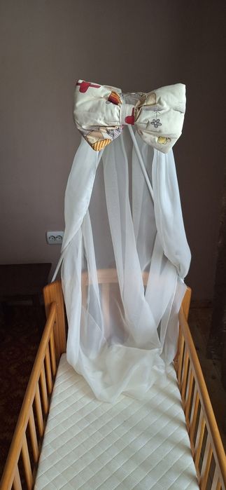 Дитяче ліжко- колиска