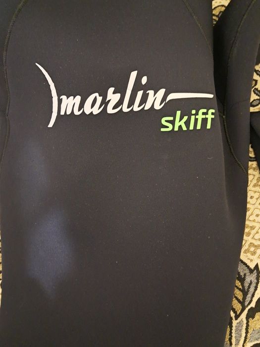 Продам гідрокостюм