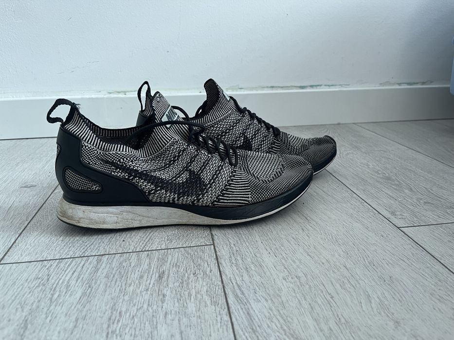 Nike air zoom mariah flyknit r