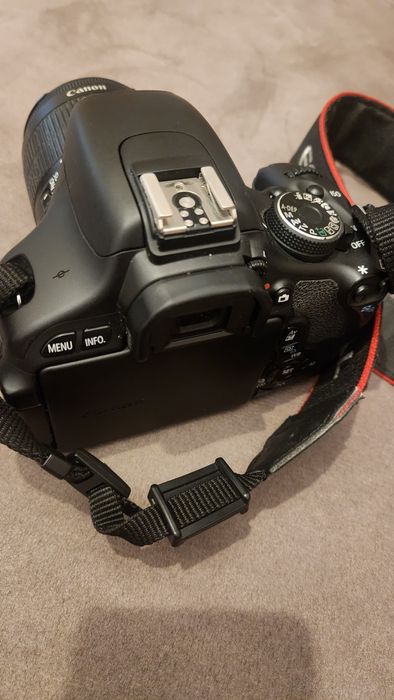 Canon EOS 600D Kit de câmara digital SLR 18-55 mm IS