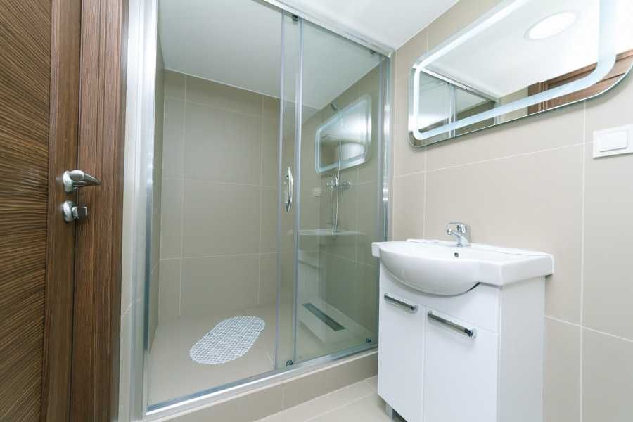 Здам подобово стильні дворівневі апартаменти, біля метро Берестейська.