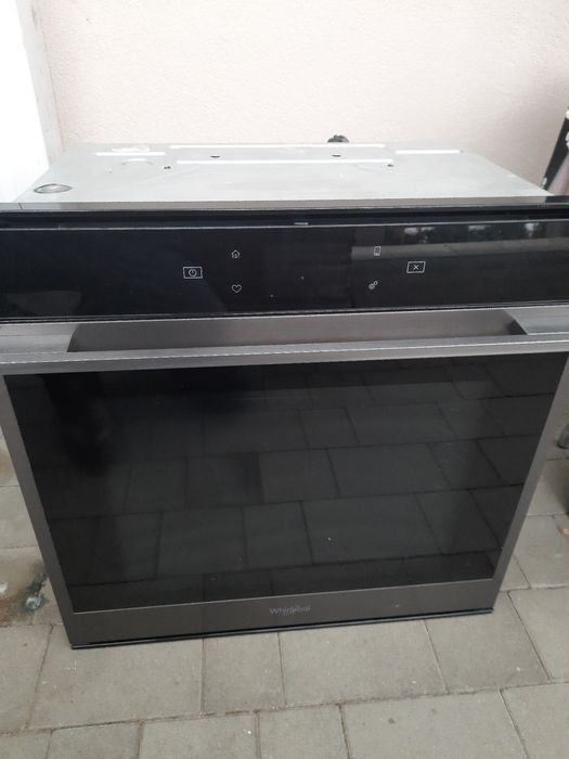Piekarnik WHIRPOOL dotykowy