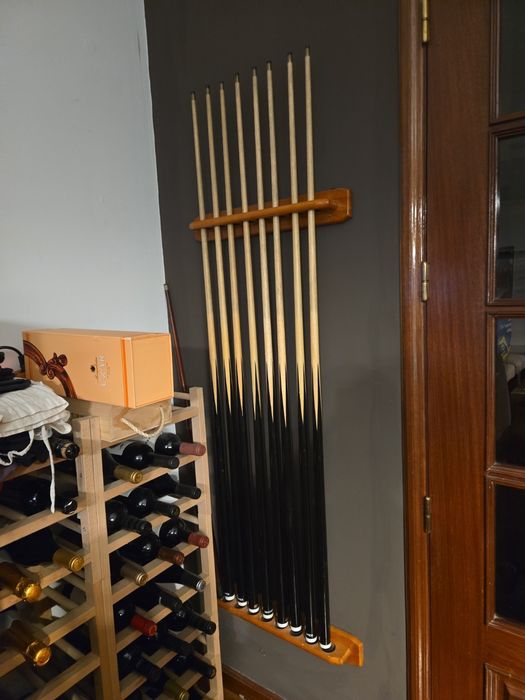 Bilhar grande em ardósia 8ft + tacos e acessórios