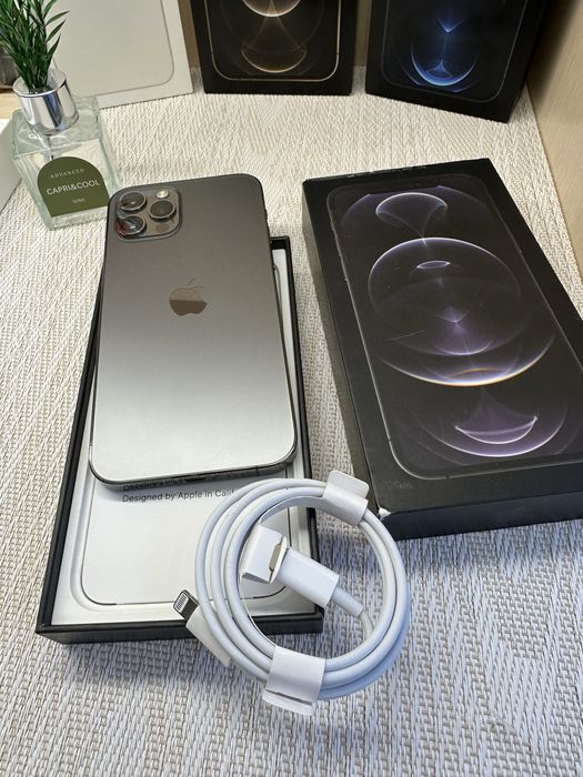 Продам телефон айфон - IPhone 12 Pro 256GB Graphite Читайте опис!