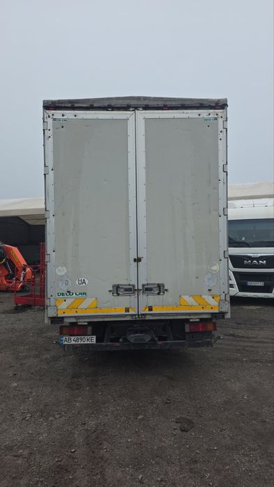 Тент,задні двері на ман