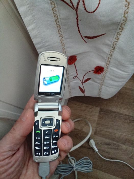 Sprzedam Telefon retro