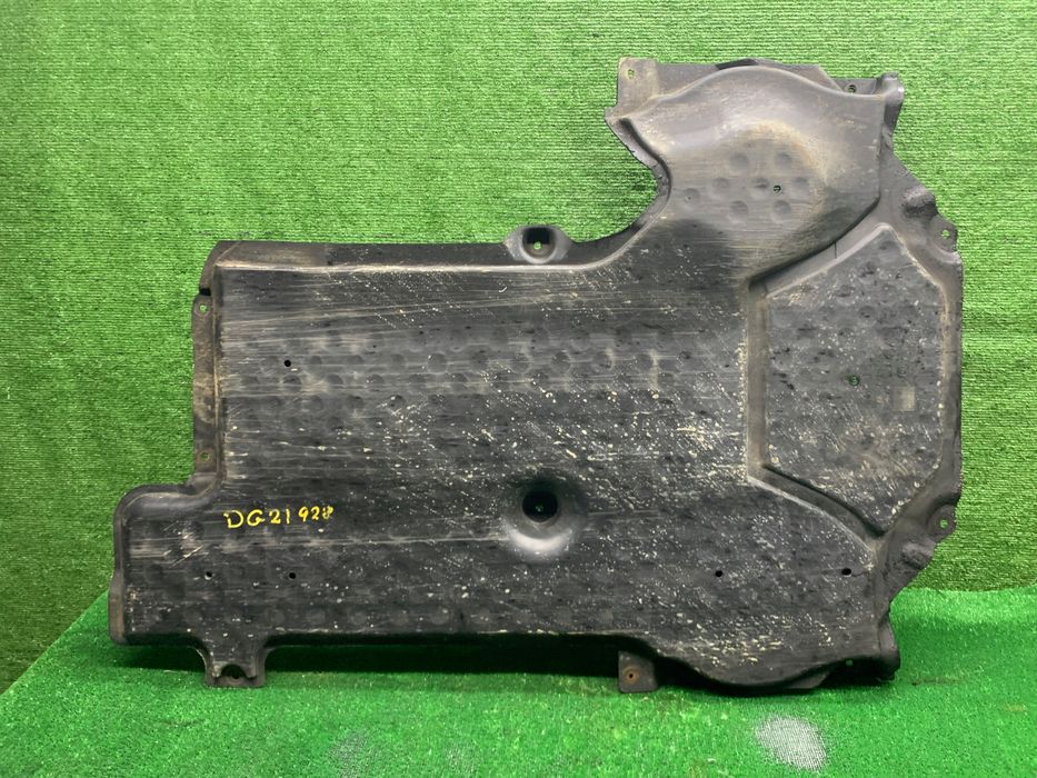 osłona płyta pod silnik mercedes w204 w207 2045203023