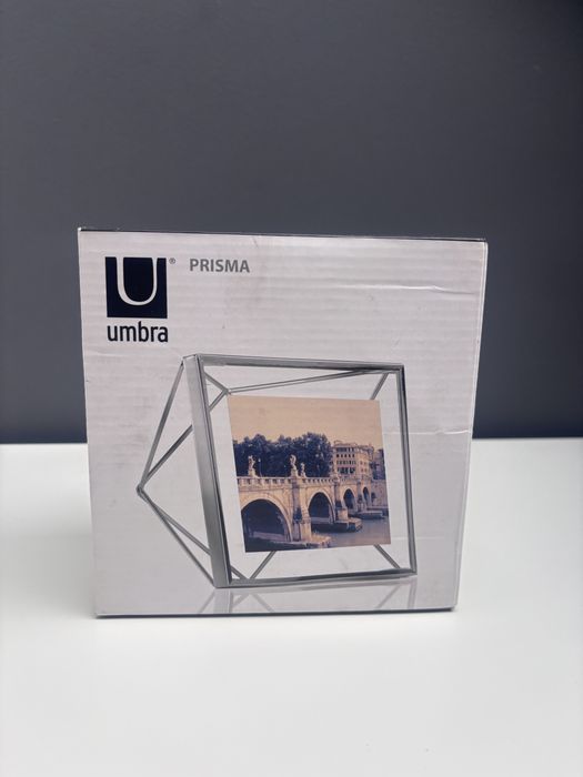 Umbra prisma ramka