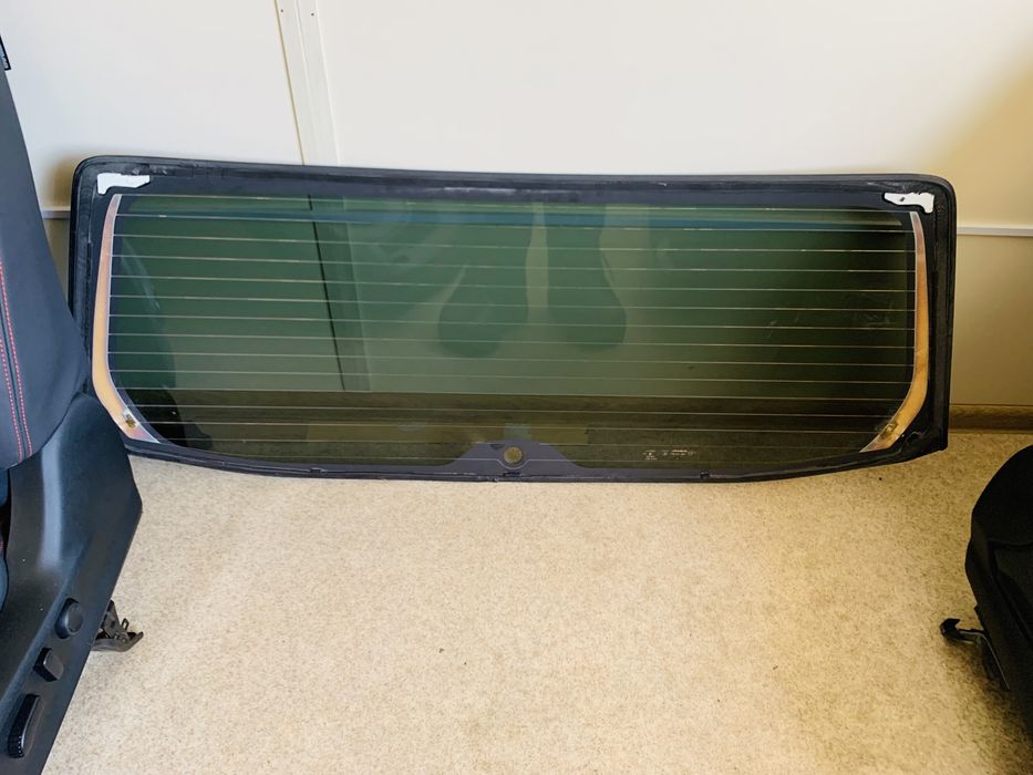 Стекло крышки багажника Subaru Forester SK 2019 -