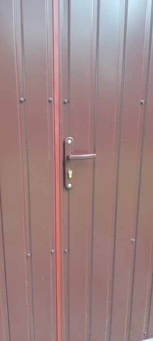 Brama garażowa wrota bladzak