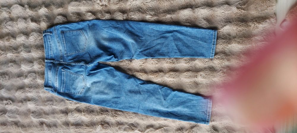 Sprzedam jeansy rurki