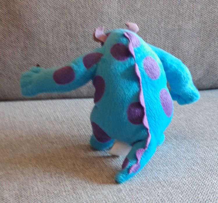 Boneco peluche James P. Sullivan Monsters e Companhia.