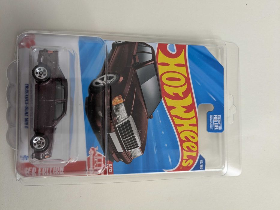 Mercedes Benz 500 E Red edition/Protektor. Hot Wheels