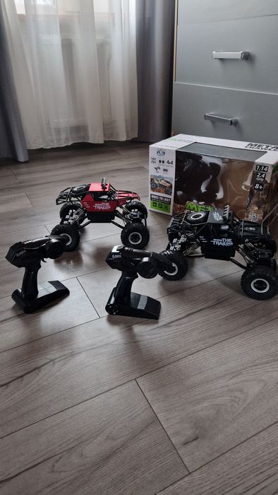 Машинка на пульту керування Нова