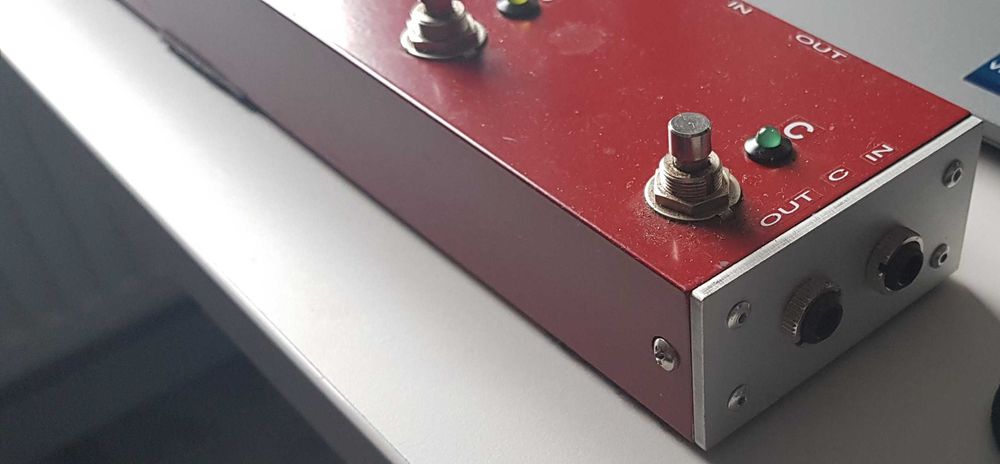 Sterownik/looper/footswitch gitarowy