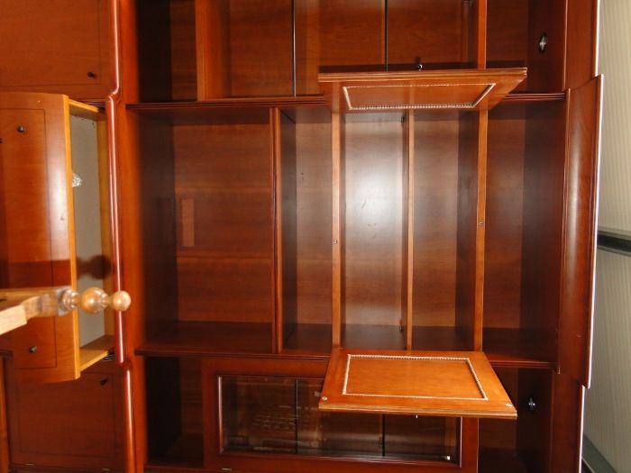 Móvel de sala em madeira maciça - Marca Ducampus - Bom estado geral T