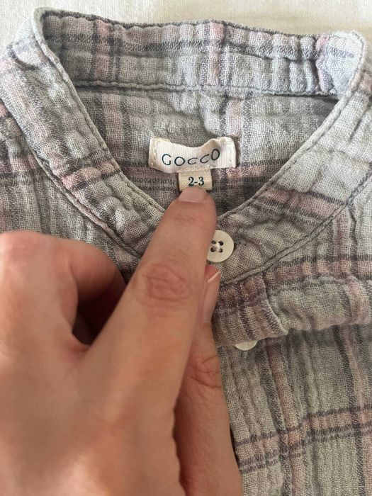 Camisa Gocco aos quadrados cinzenta e rosa, gola mao, 2-3 anos