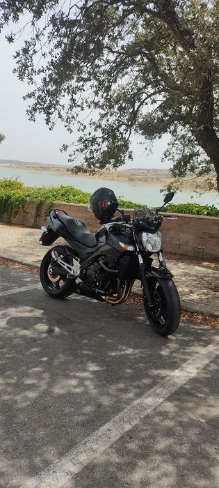 Suzuki GSR 600 109cv