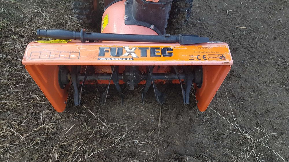 Odśnieżarka spalinowa