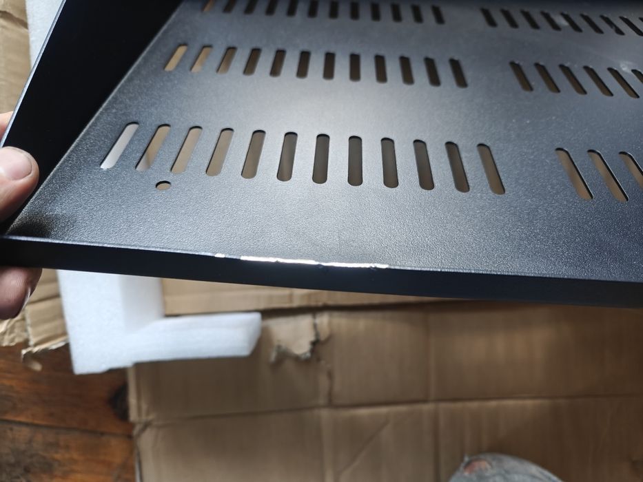 Półka do serwera StarTech SHELF-2U-14-CENTER-V