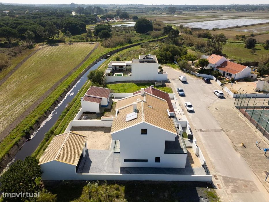 Moradia Geminada T4 com jardim, Comporta, Alcácer do Sal