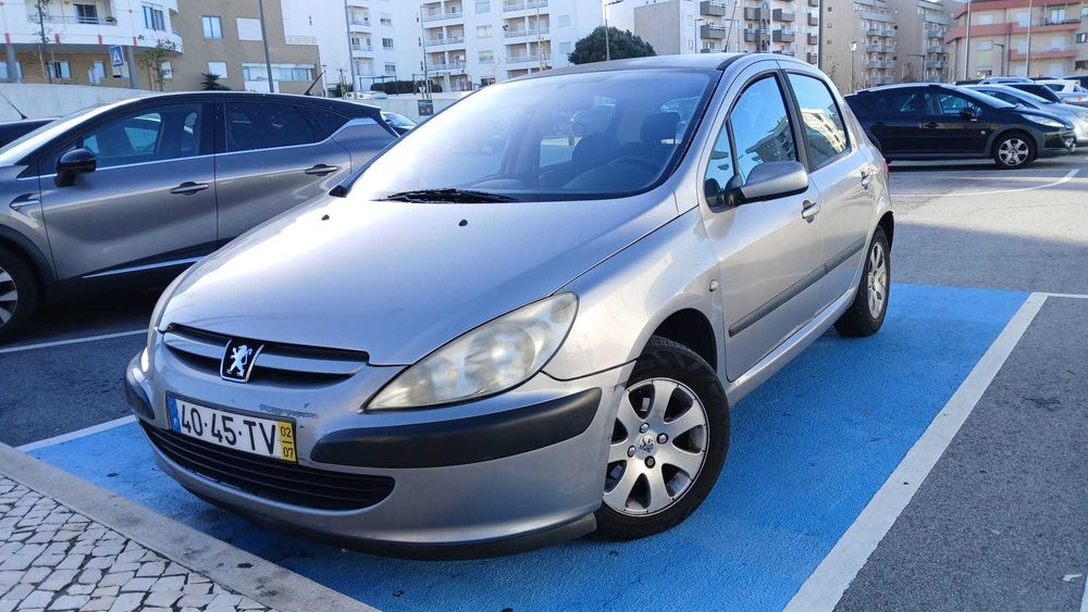 Vende-se Peugeot 307 HDI Ano 2002