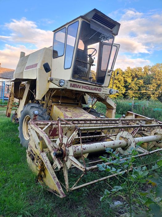 Kombajn New Holland 1520 Clayson