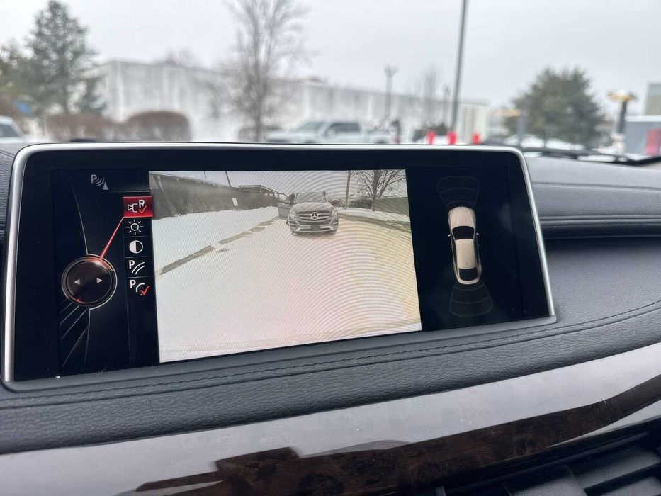 BMW X6 xDrive35i      2016