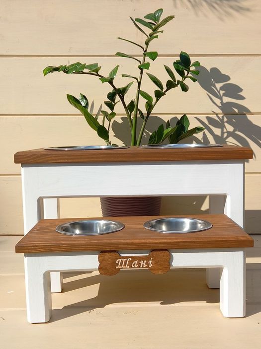 Підставка з мисками для собак. Годівниця для собак.Годівничка для кота