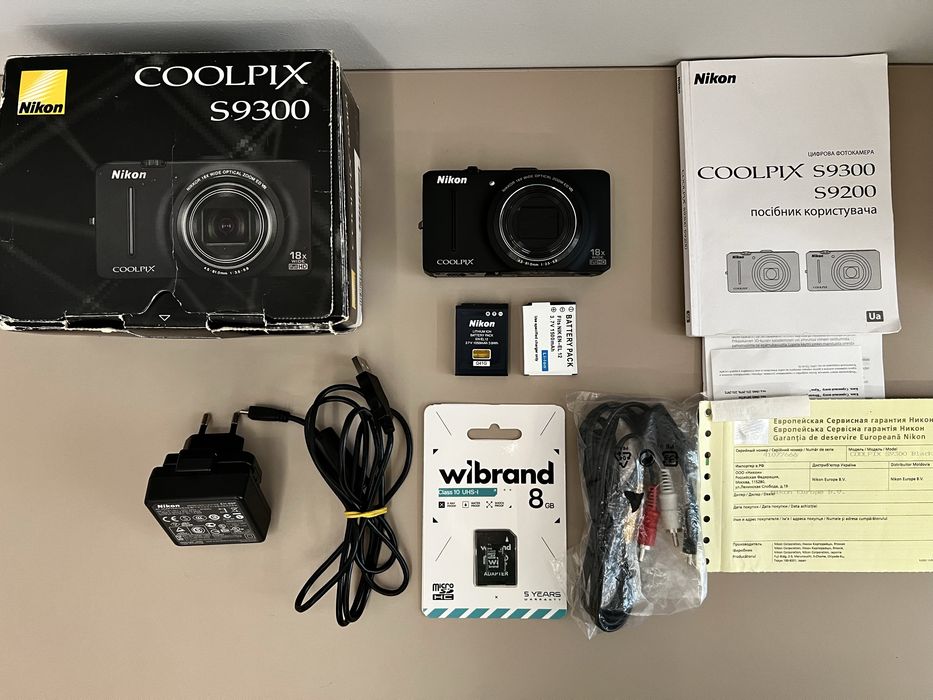 Nikon S9300 як НОВИЙ, повний комплект!