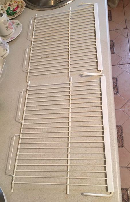 Холодильник zanussi полки (запчастини)