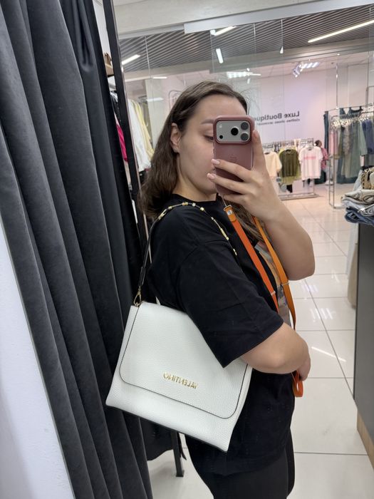 Сумка біла Valentino