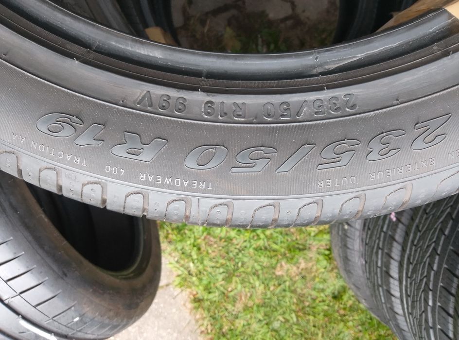 Komplet opon premium Pirelli SCORPION VERDE 235/50 R19 99V